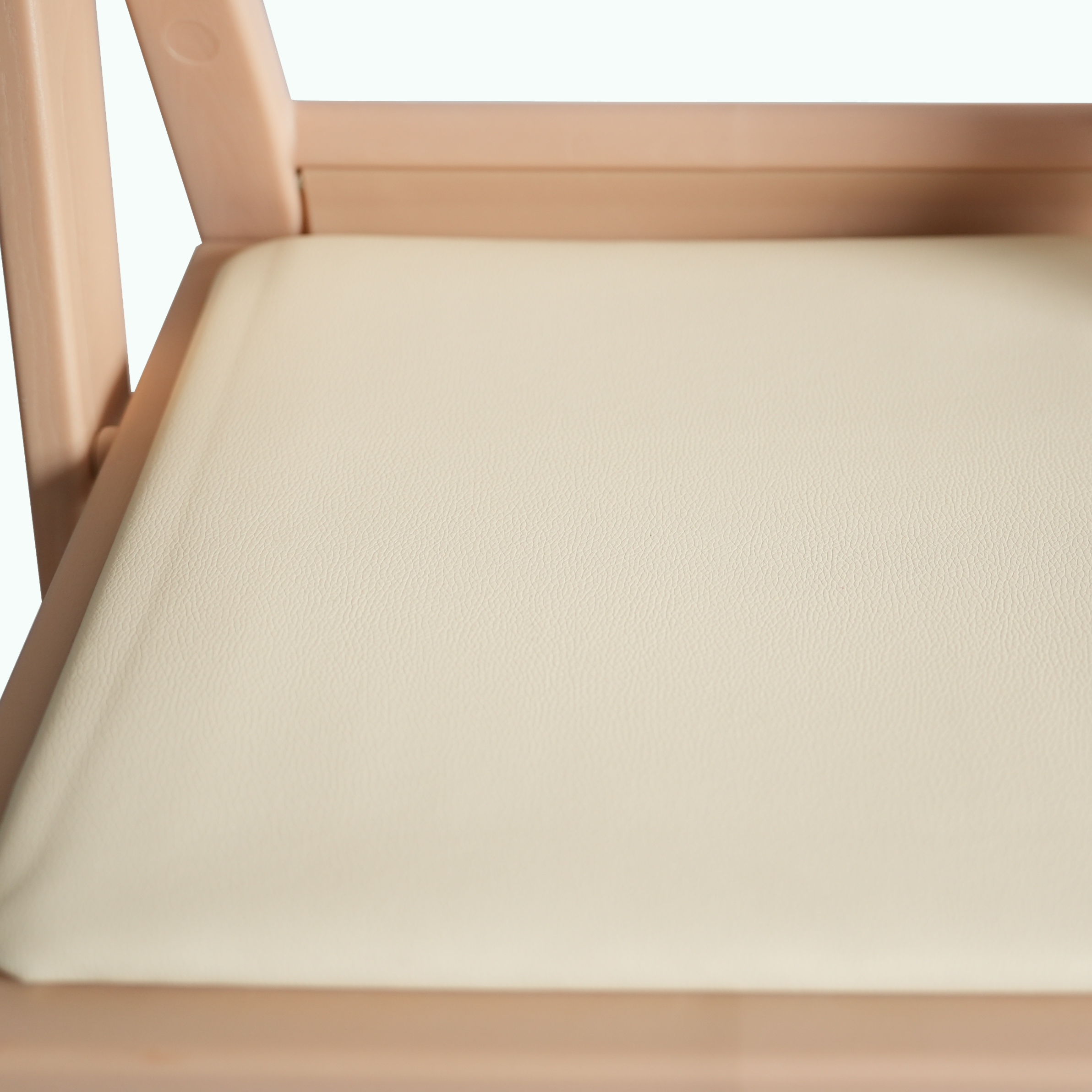 כסא מתקפל מרופד צבע בז' בהיר #צבע_בז' בהיר