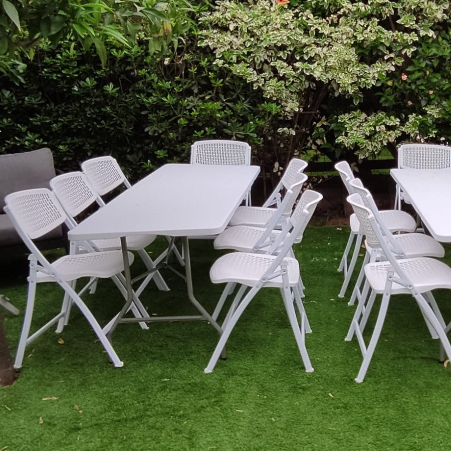 כסאות מתקפלים דגם מיאמי בצבע לבן, נוחים וחזקים עם מסגרת פלדה מחוזקת